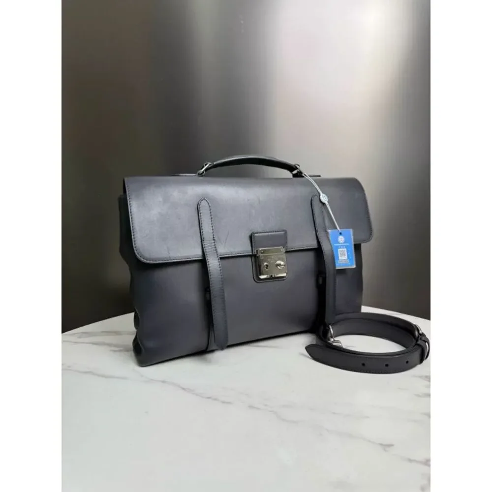 Louis Vuitton Women Pre-Loved Bag Very Good Condition